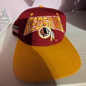Kids Vintage  Pro Line Washington Redskins Snapback Hat Red Great Condition
